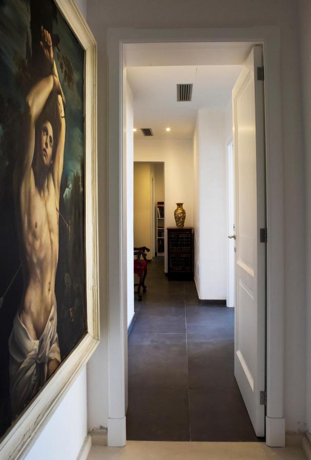 Bric A Brac Eclectic Rooms Uggiano La Chiesa Bagian luar foto
